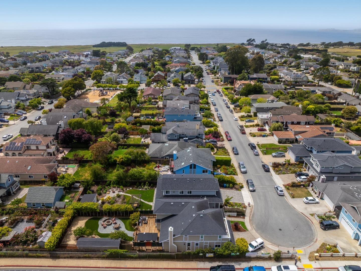 Detail Gallery Image 50 of 51 For 448 Correas St, Half Moon Bay,  CA 94019 - 3 Beds | 3 Baths