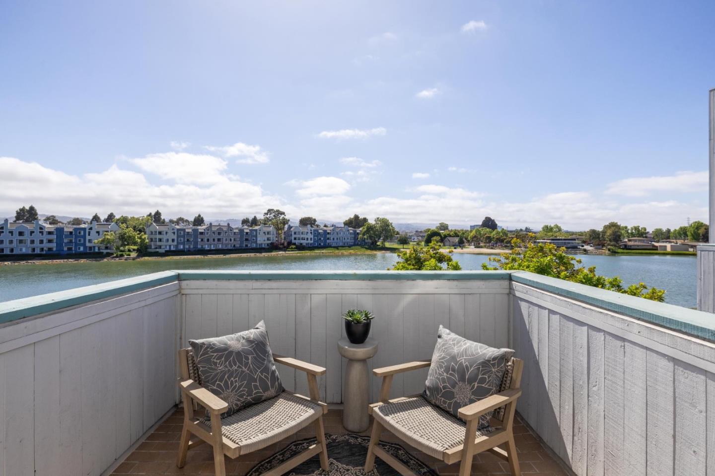 Detail Gallery Image 29 of 33 For 700 Promontory Point Ln #1206,  Foster City,  CA 94404 - 2 Beds | 2/1 Baths