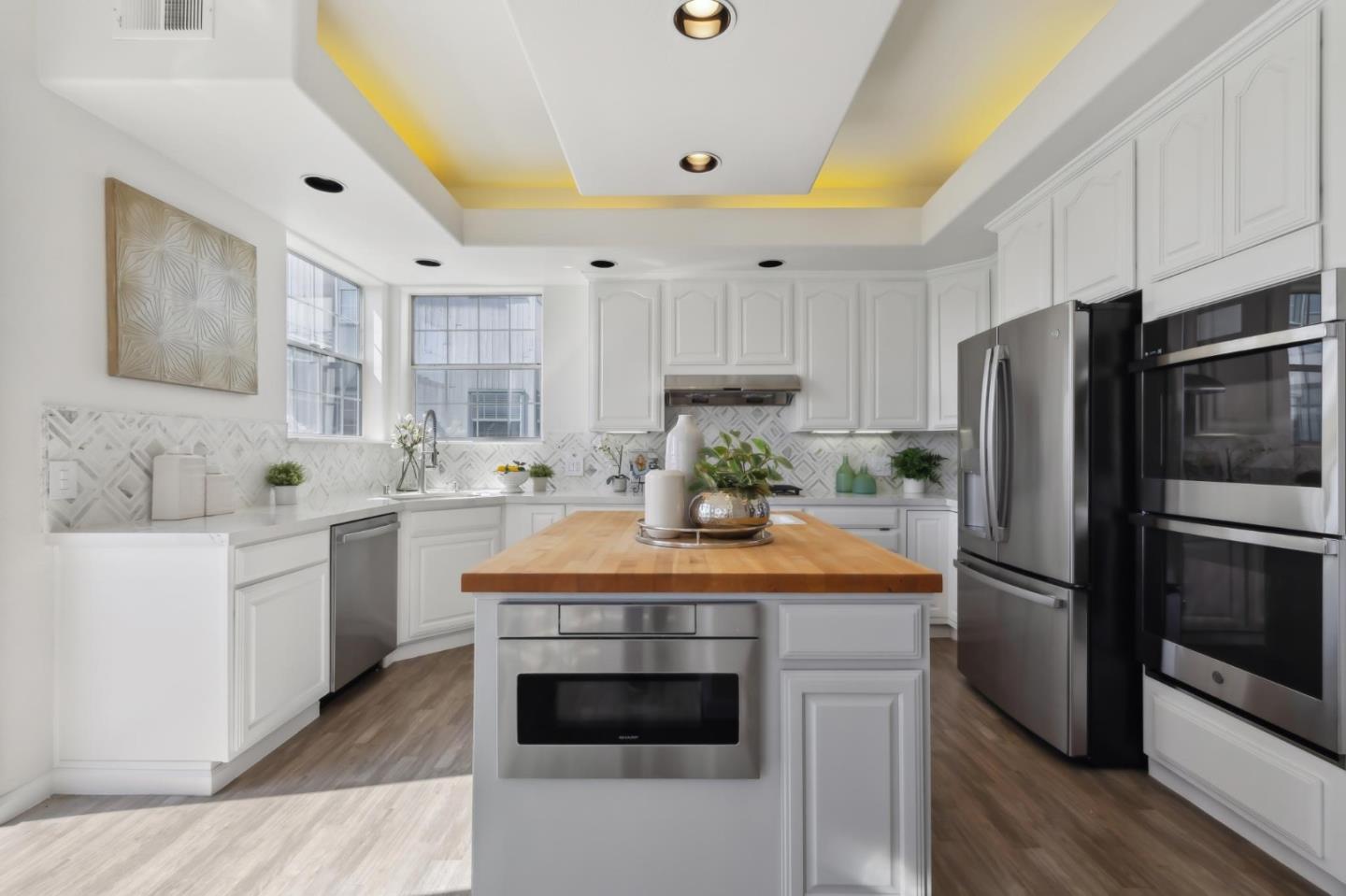 Detail Gallery Image 9 of 33 For 700 Promontory Point Ln #1206,  Foster City,  CA 94404 - 2 Beds | 2/1 Baths