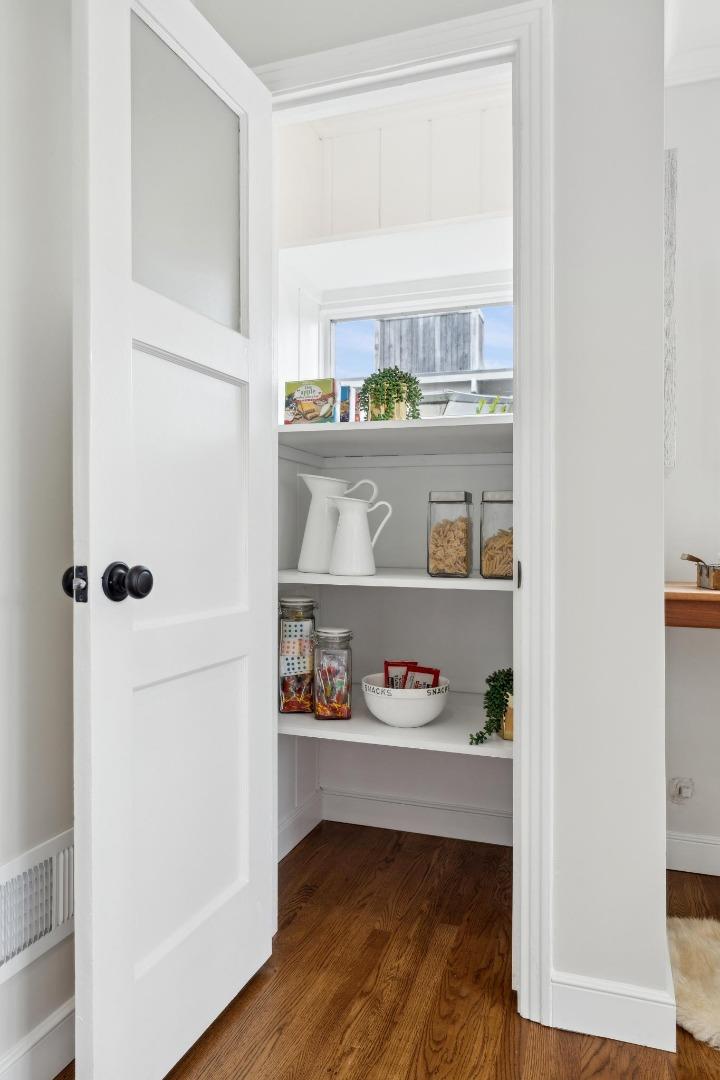 Detail Gallery Image 24 of 51 For 29 Baytree Way, San Mateo,  CA 94402 - 2 Beds | 1/1 Baths