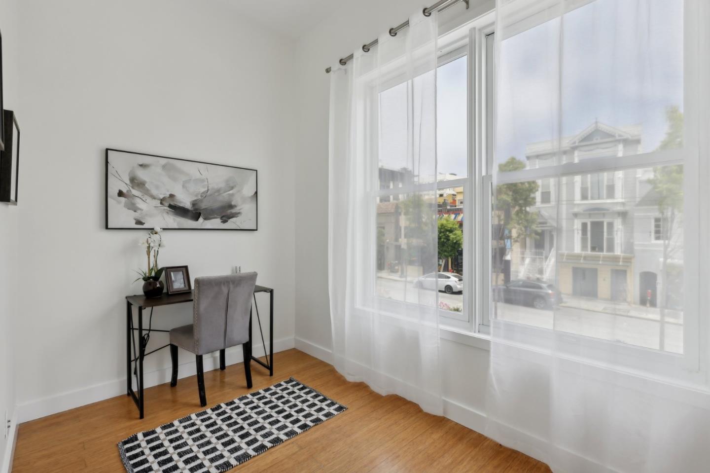 Detail Gallery Image 10 of 46 For 539 Divisadero St, San Francisco,  CA 94117 - 3 Beds | 2 Baths