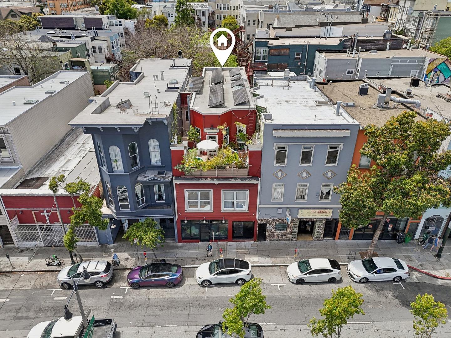 Detail Gallery Image 2 of 46 For 539 Divisadero St, San Francisco,  CA 94117 - 3 Beds | 2 Baths