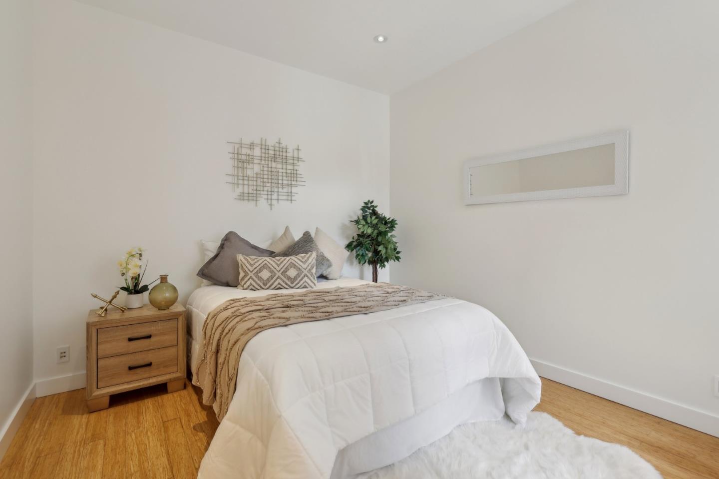 Detail Gallery Image 32 of 46 For 539 Divisadero St, San Francisco,  CA 94117 - 3 Beds | 2 Baths