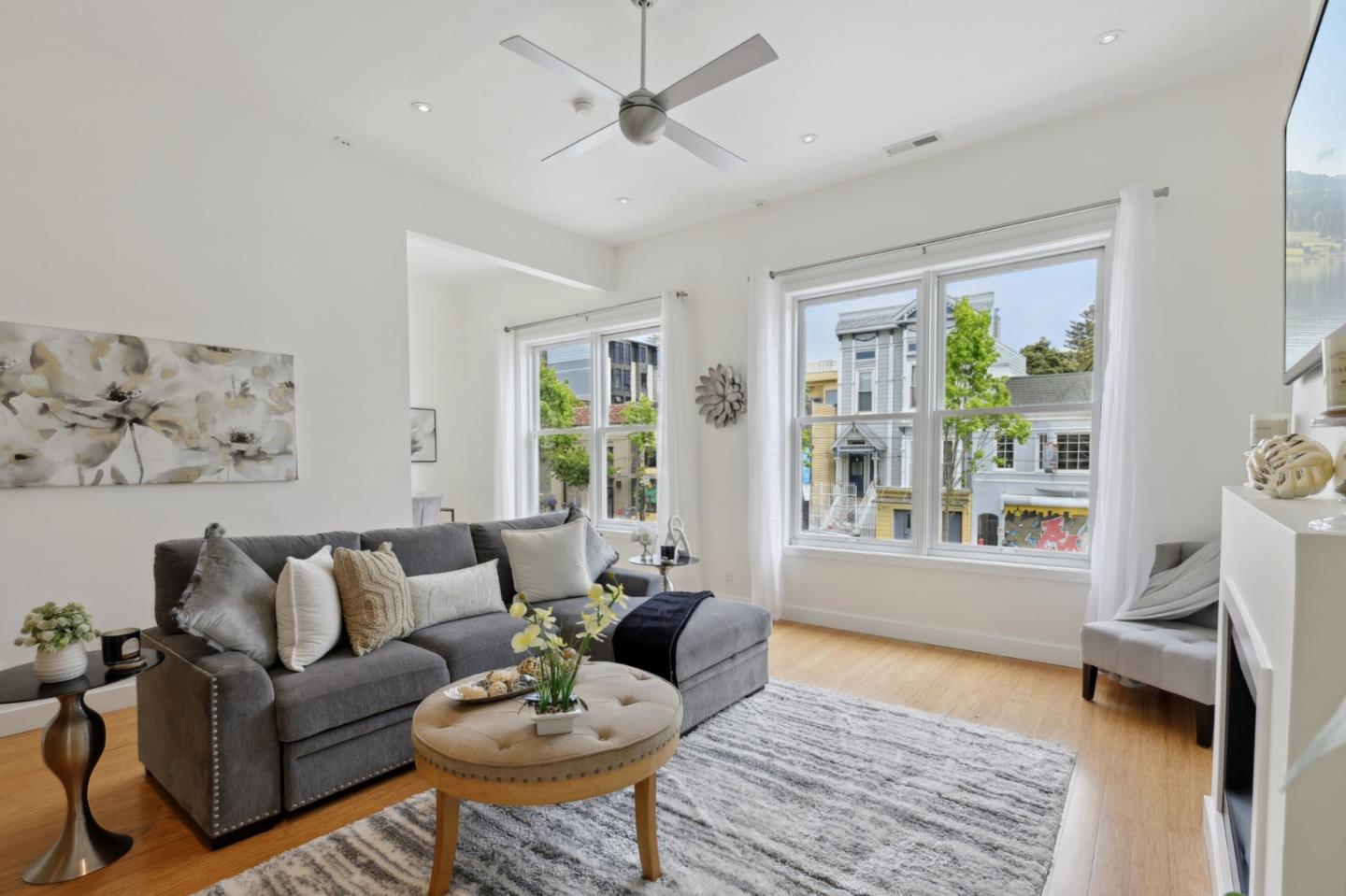 Detail Gallery Image 8 of 46 For 539 Divisadero St, San Francisco,  CA 94117 - 3 Beds | 2 Baths
