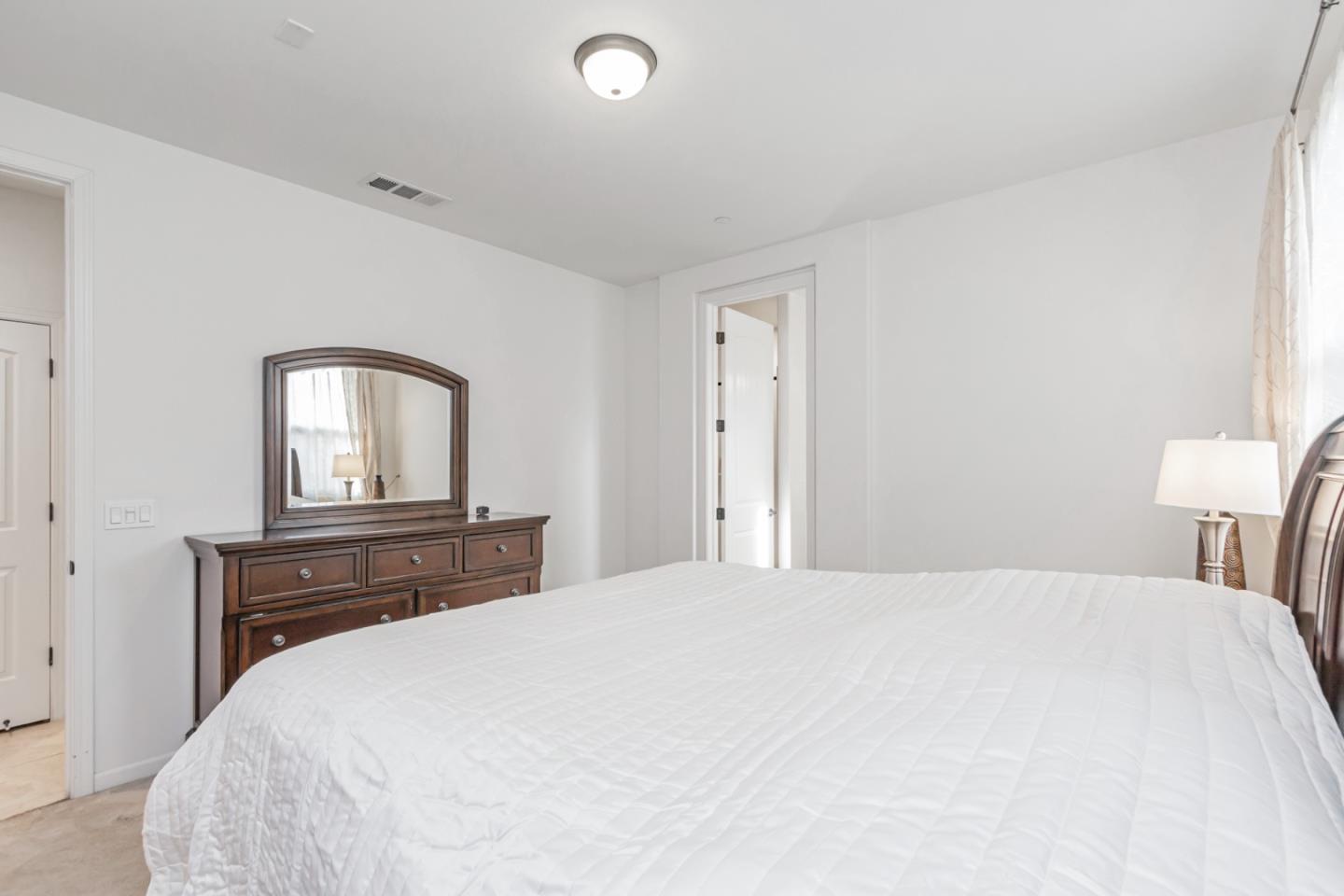 Detail Gallery Image 18 of 33 For 1931 Journey St, Milpitas,  CA 95035 - 2 Beds | 2 Baths