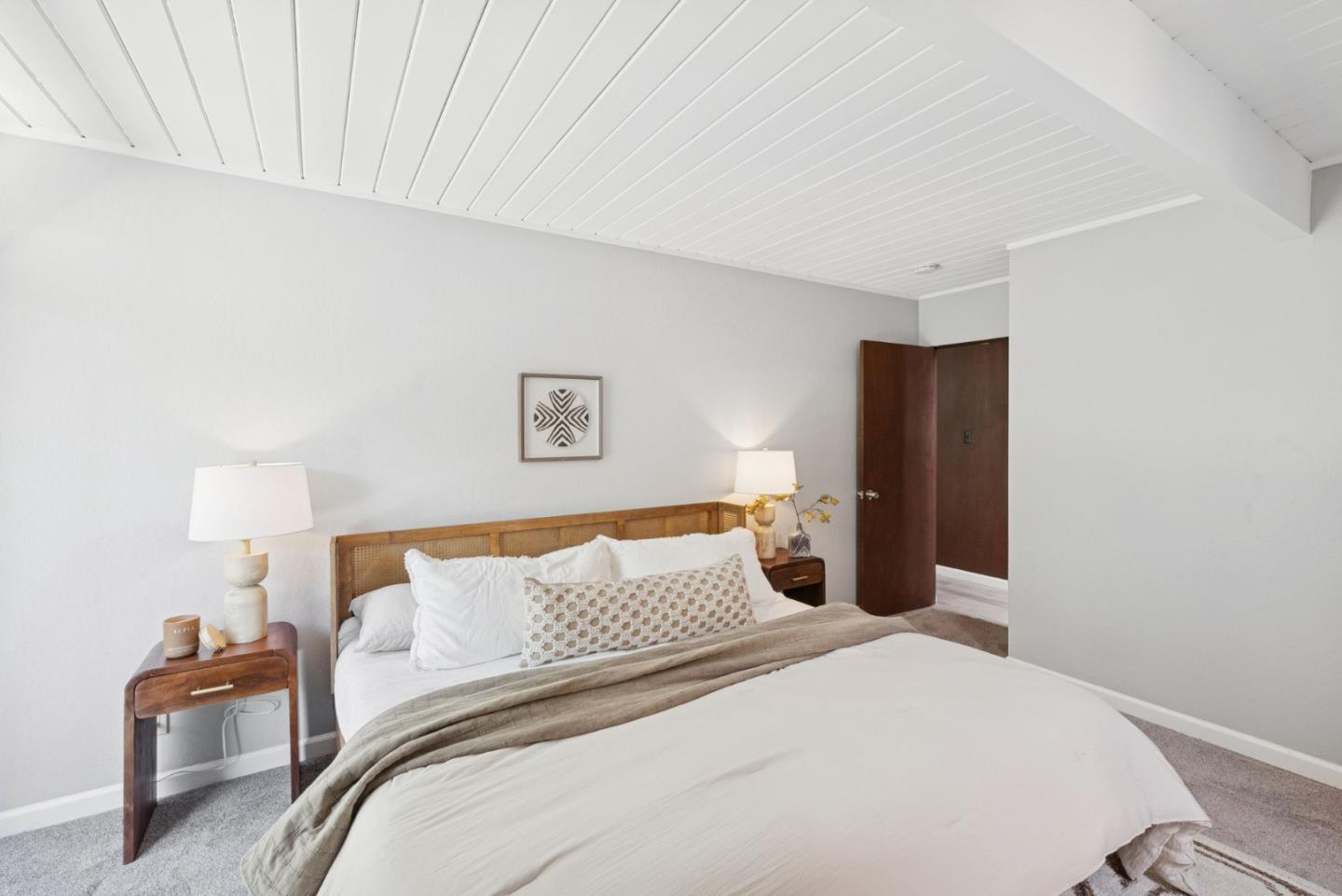 Detail Gallery Image 21 of 46 For 822 Dartshire Way, Sunnyvale,  CA 94087 - 4 Beds | 2 Baths