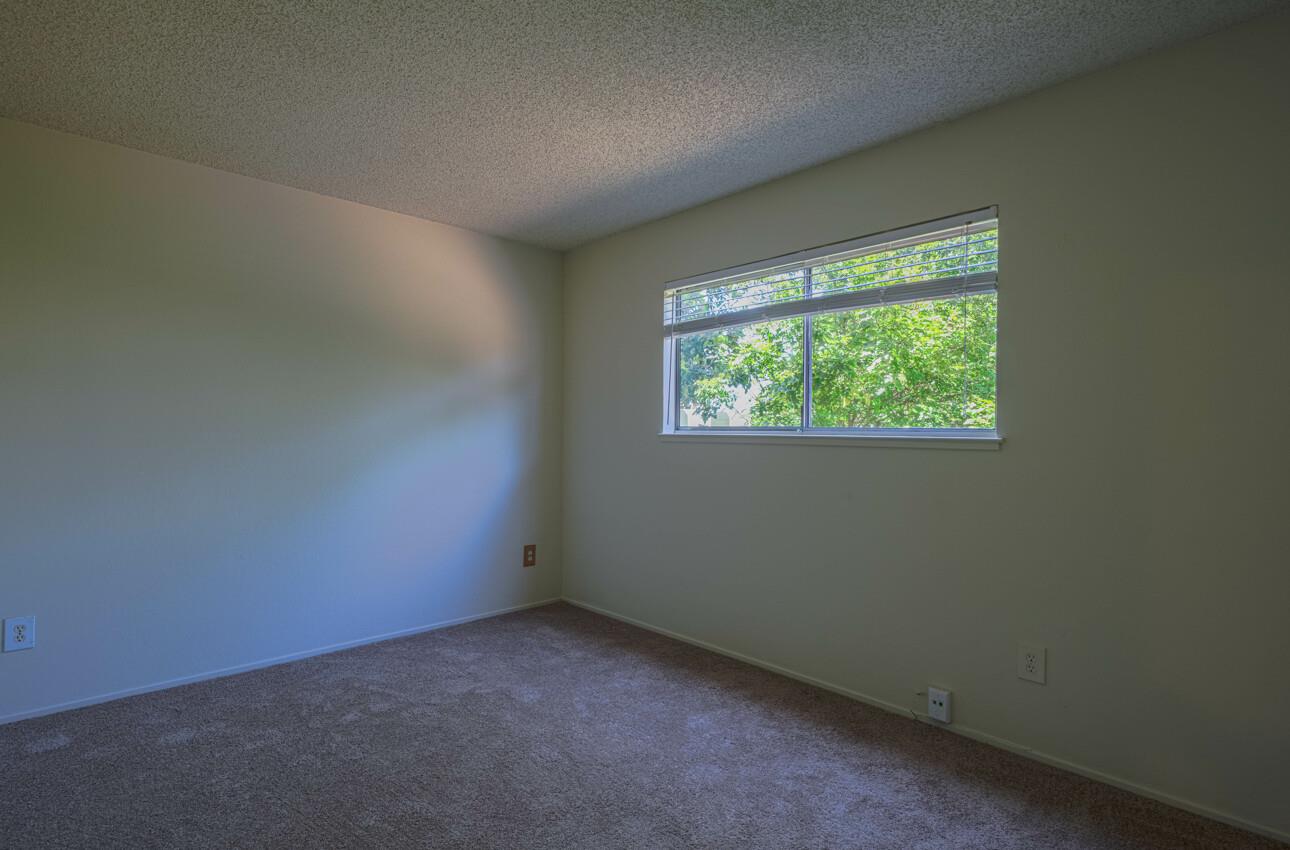 Detail Gallery Image 24 of 36 For 1622 Flores St, Seaside,  CA 93955 - 4 Beds | 2 Baths