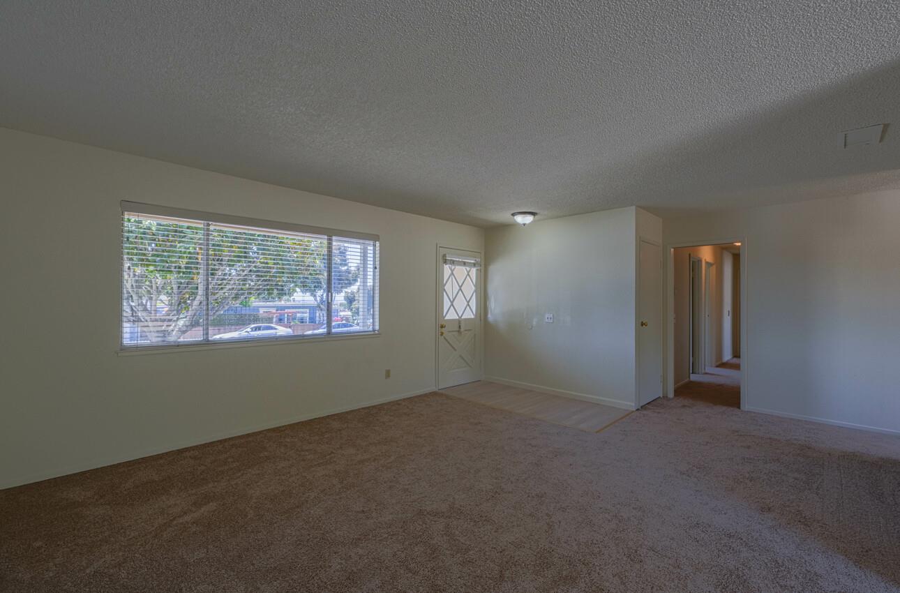 Detail Gallery Image 7 of 36 For 1622 Flores St, Seaside,  CA 93955 - 4 Beds | 2 Baths