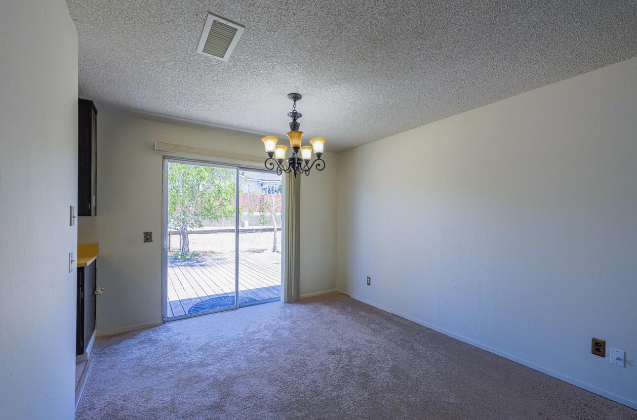 Detail Gallery Image 9 of 36 For 1622 Flores St, Seaside,  CA 93955 - 4 Beds | 2 Baths