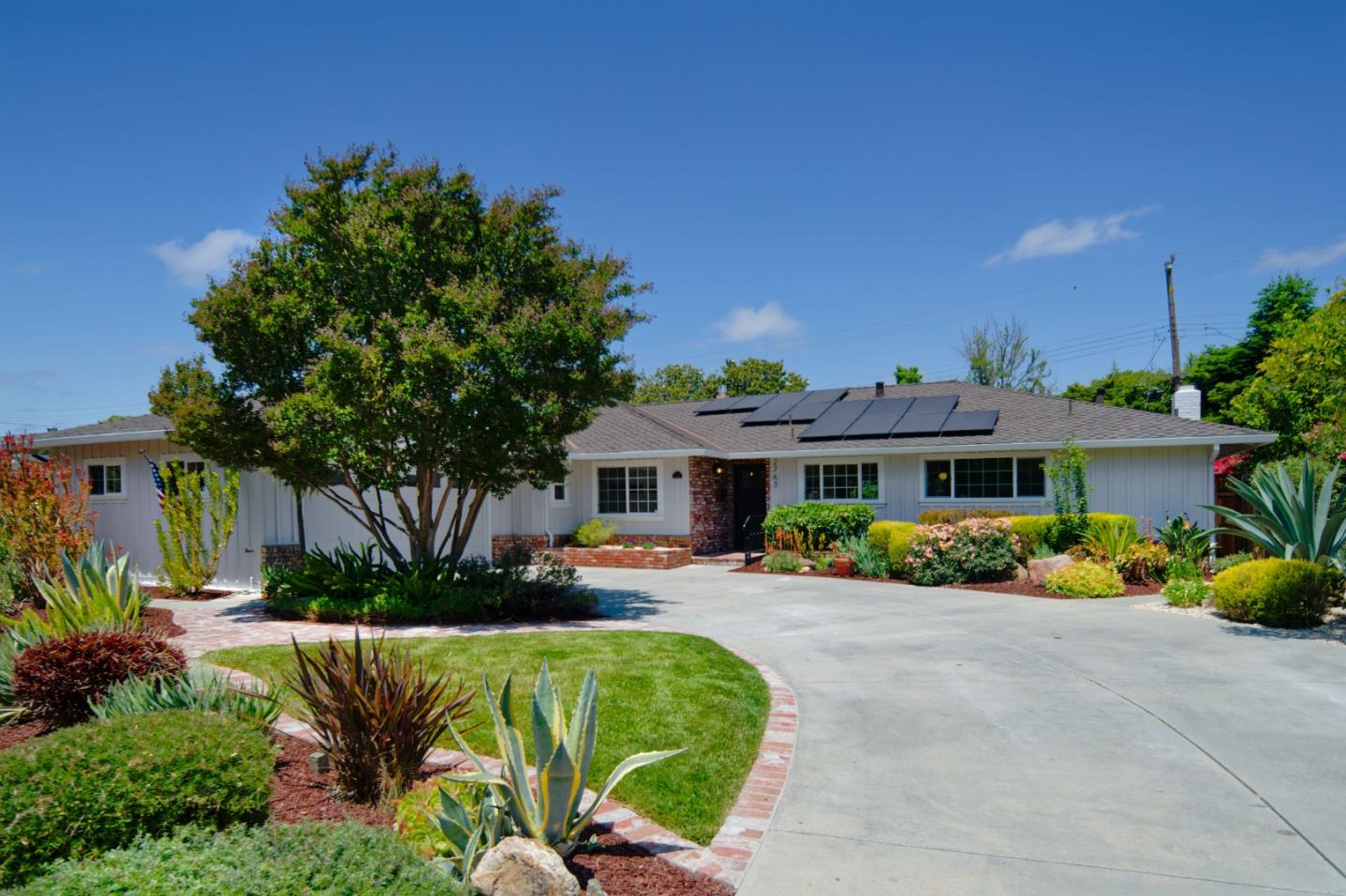 Detail Gallery Image 1 of 42 For 2763 Gardendale Dr, San Jose,  CA 95125 - 4 Beds | 3 Baths
