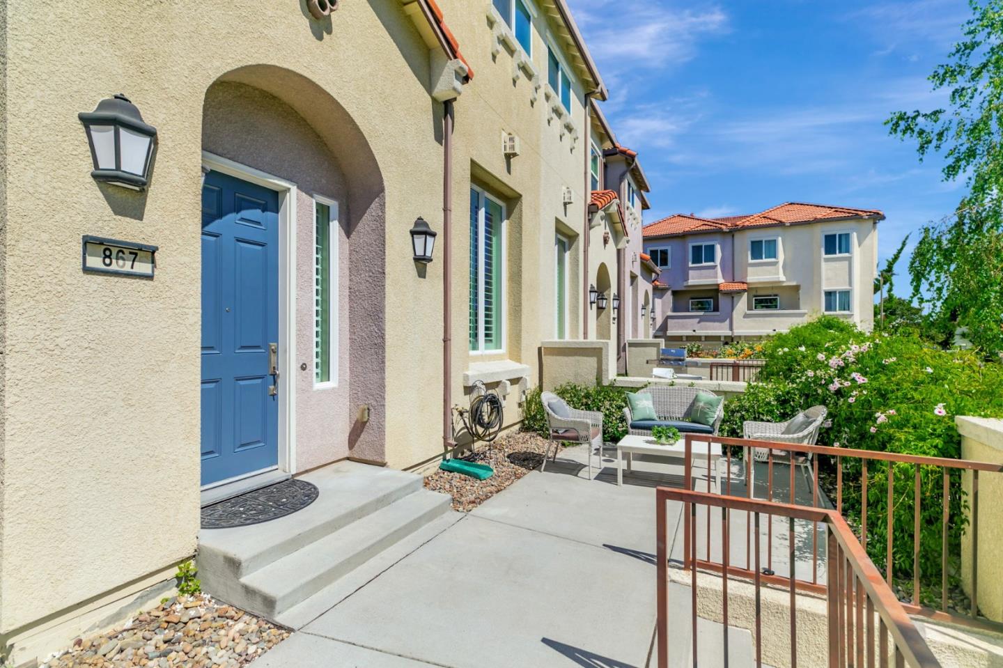 Detail Gallery Image 10 of 60 For 867 Neal, San Jose,  CA 95128 - 3 Beds | 2/1 Baths