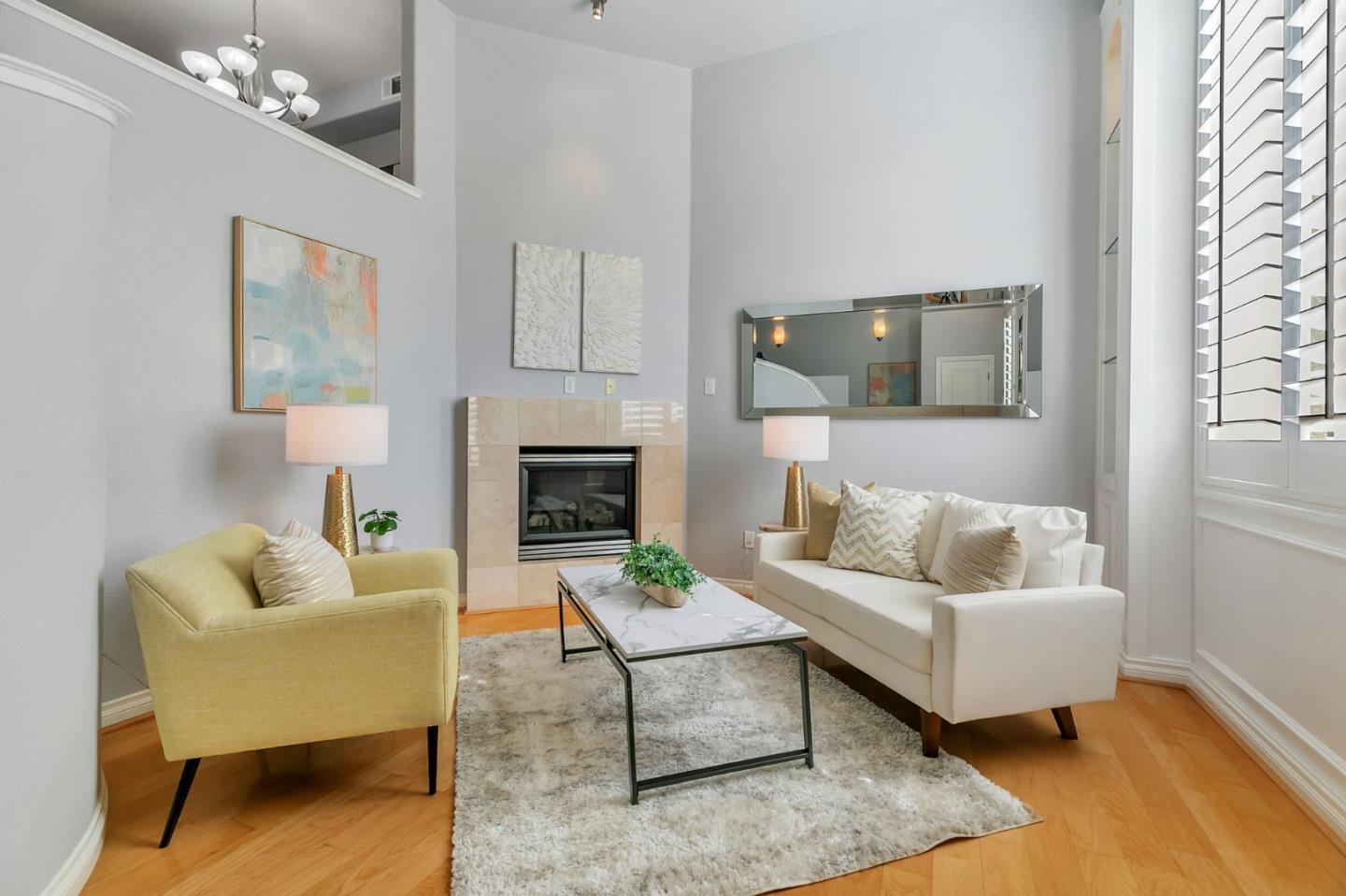 Detail Gallery Image 13 of 60 For 867 Neal, San Jose,  CA 95128 - 3 Beds | 2/1 Baths