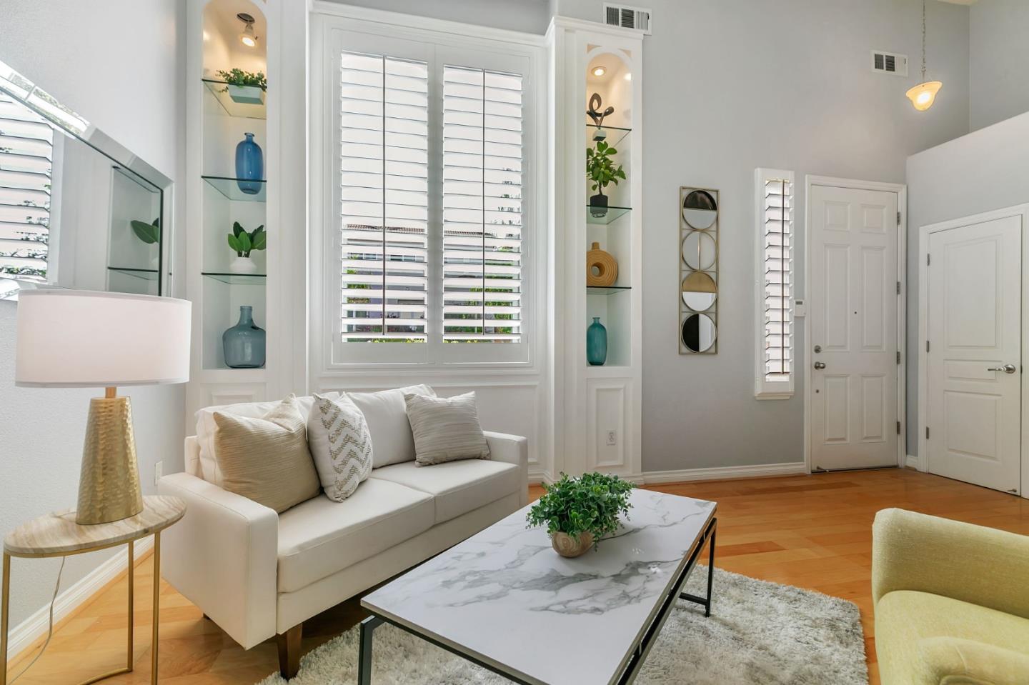 Detail Gallery Image 16 of 60 For 867 Neal, San Jose,  CA 95128 - 3 Beds | 2/1 Baths