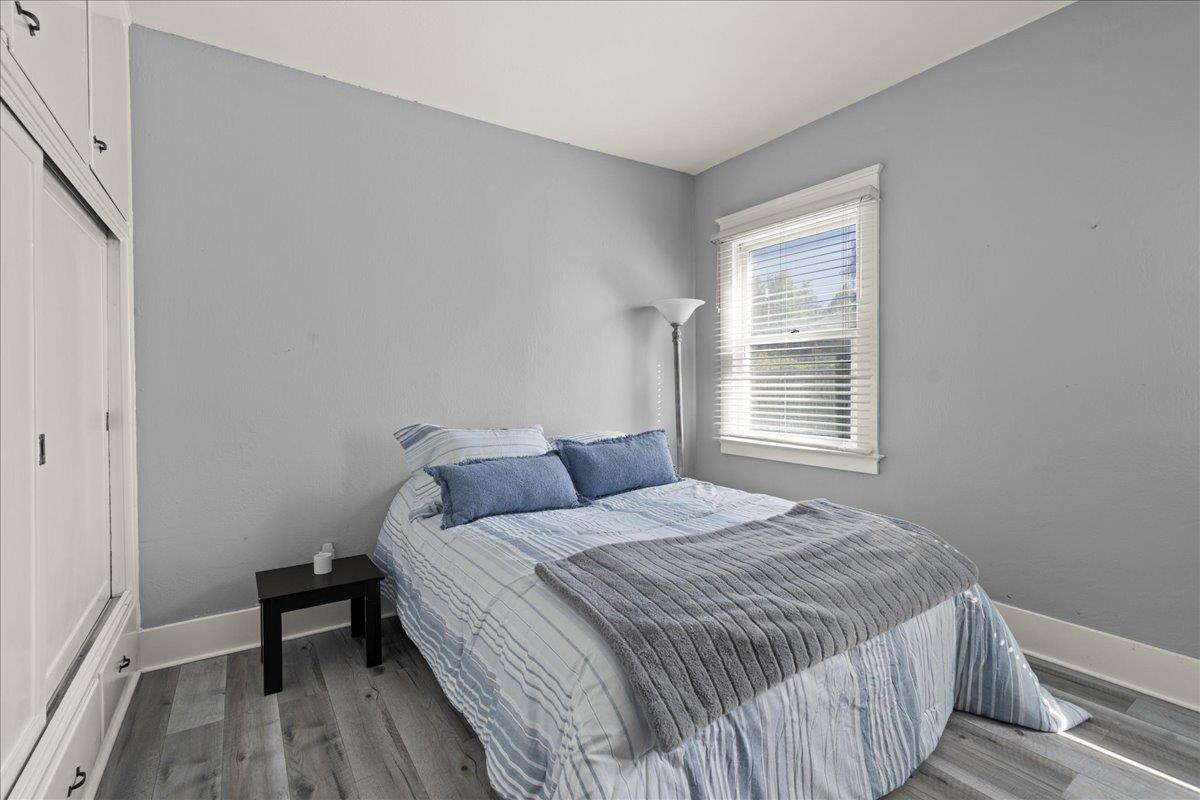 Detail Gallery Image 13 of 27 For 249 Los Gatos Blvd, Los Gatos,  CA 95030 - 5 Beds | 4 Baths