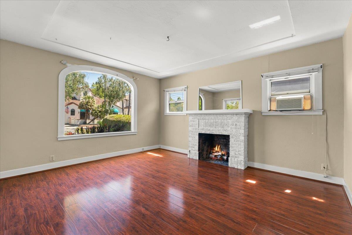Detail Gallery Image 3 of 35 For 921 California Ave, San Jose,  CA 95125 - 3 Beds | 2 Baths