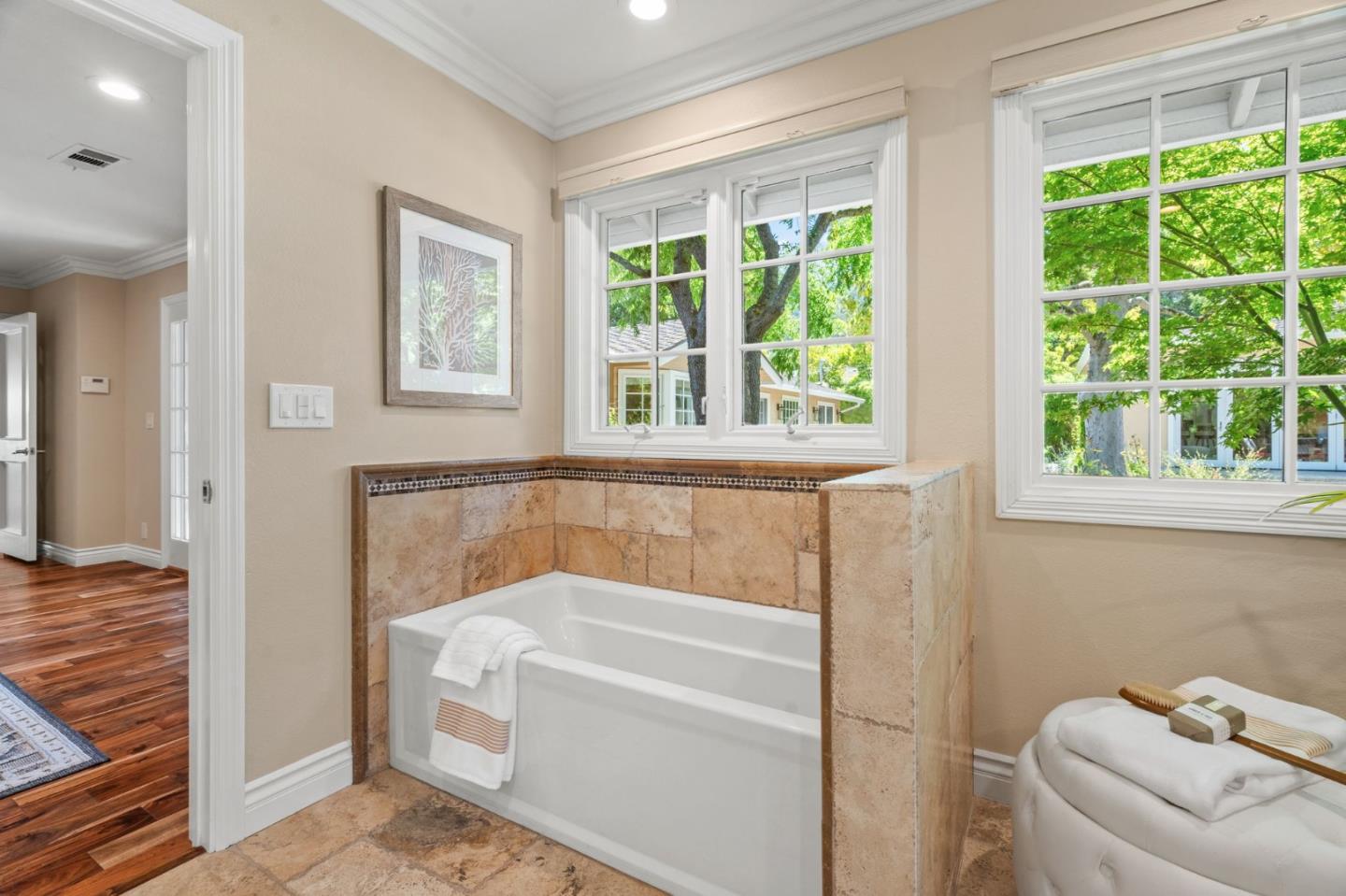 Detail Gallery Image 27 of 57 For 14811 Vickery Ave, Saratoga,  CA 95070 - 6 Beds | 5 Baths