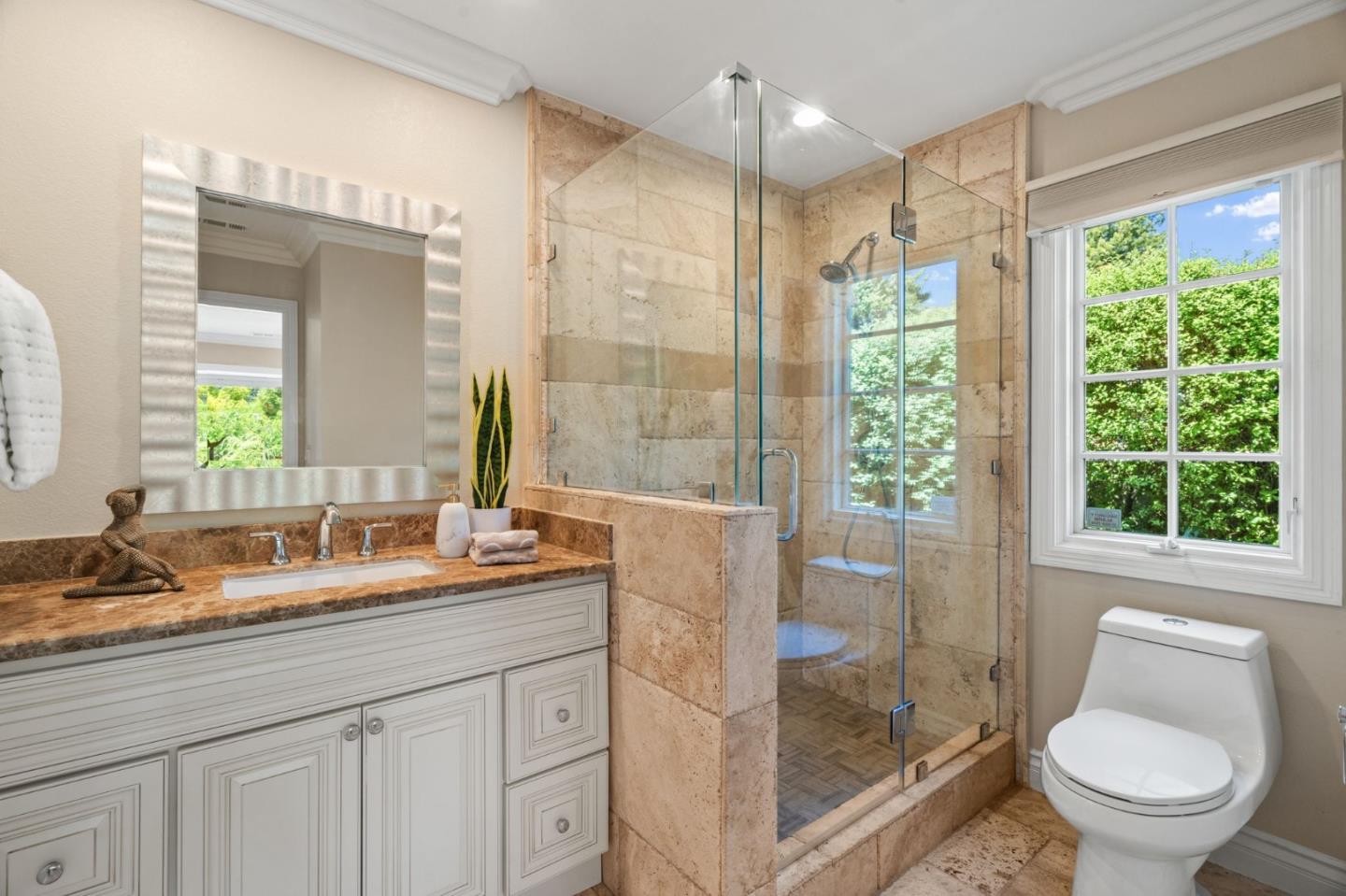 Detail Gallery Image 29 of 57 For 14811 Vickery Ave, Saratoga,  CA 95070 - 6 Beds | 5 Baths