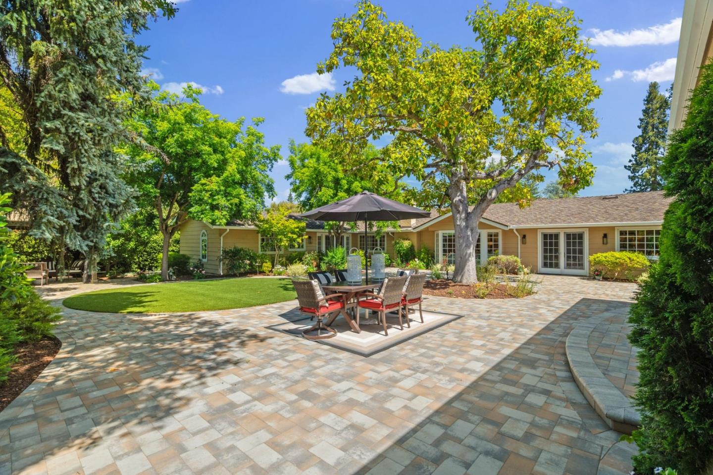Detail Gallery Image 54 of 57 For 14811 Vickery Ave, Saratoga,  CA 95070 - 6 Beds | 5 Baths