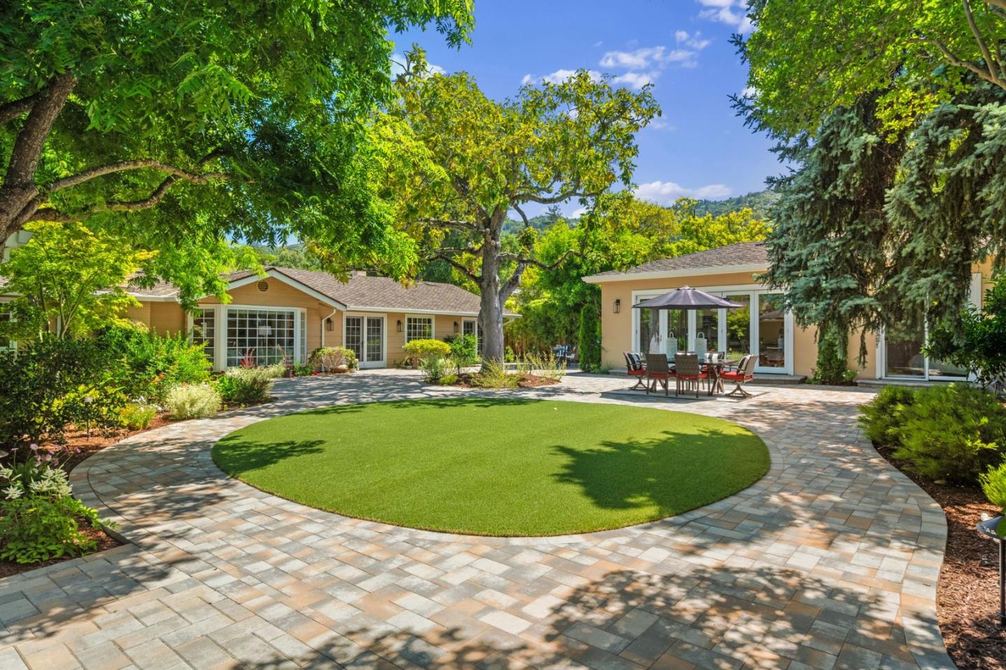 Detail Gallery Image 55 of 57 For 14811 Vickery Ave, Saratoga,  CA 95070 - 6 Beds | 5 Baths