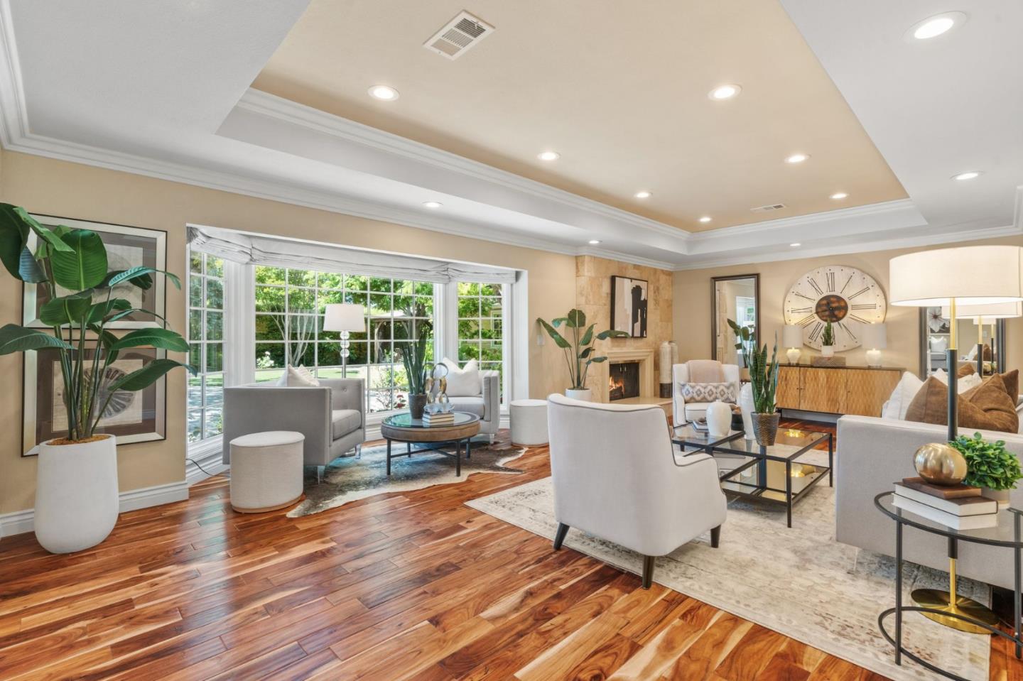 Detail Gallery Image 9 of 57 For 14811 Vickery Ave, Saratoga,  CA 95070 - 6 Beds | 5 Baths