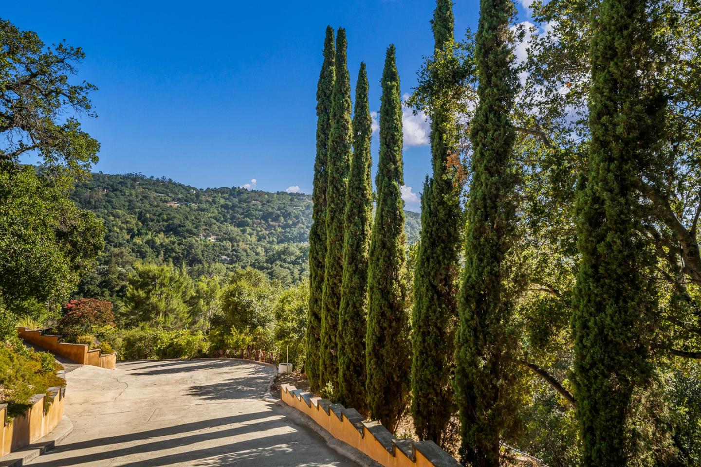 Detail Gallery Image 5 of 16 For 16497 S Kennedy Rd, Los Gatos,  CA 95030 - – Beds | – Baths