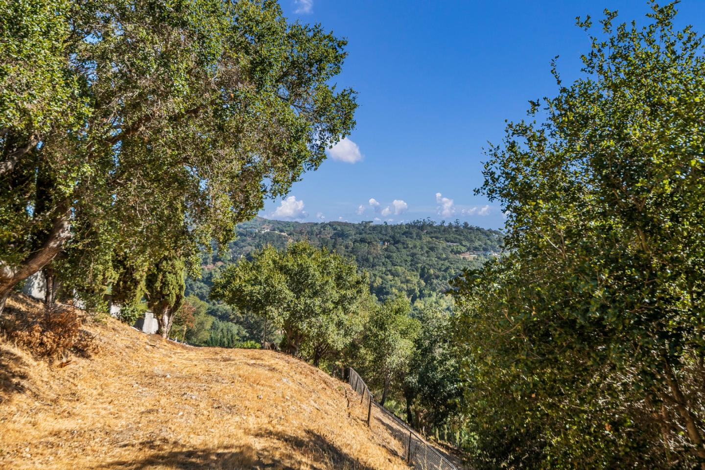 Detail Gallery Image 7 of 16 For 16497 S Kennedy Rd, Los Gatos,  CA 95030 - – Beds | – Baths