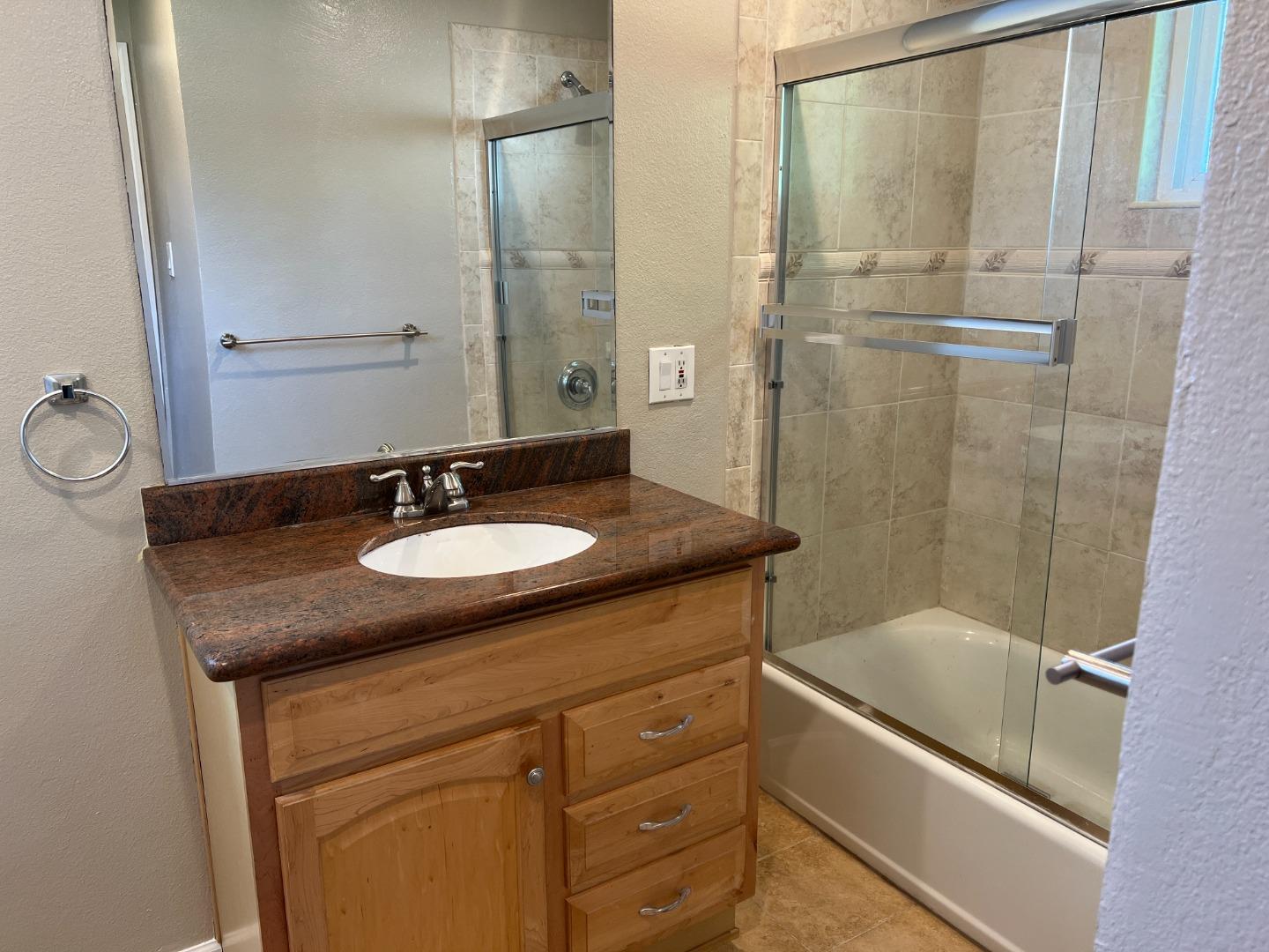 Detail Gallery Image 10 of 16 For 869 Loma Verde Ave, Palo Alto,  CA 94303 - 3 Beds | 2 Baths