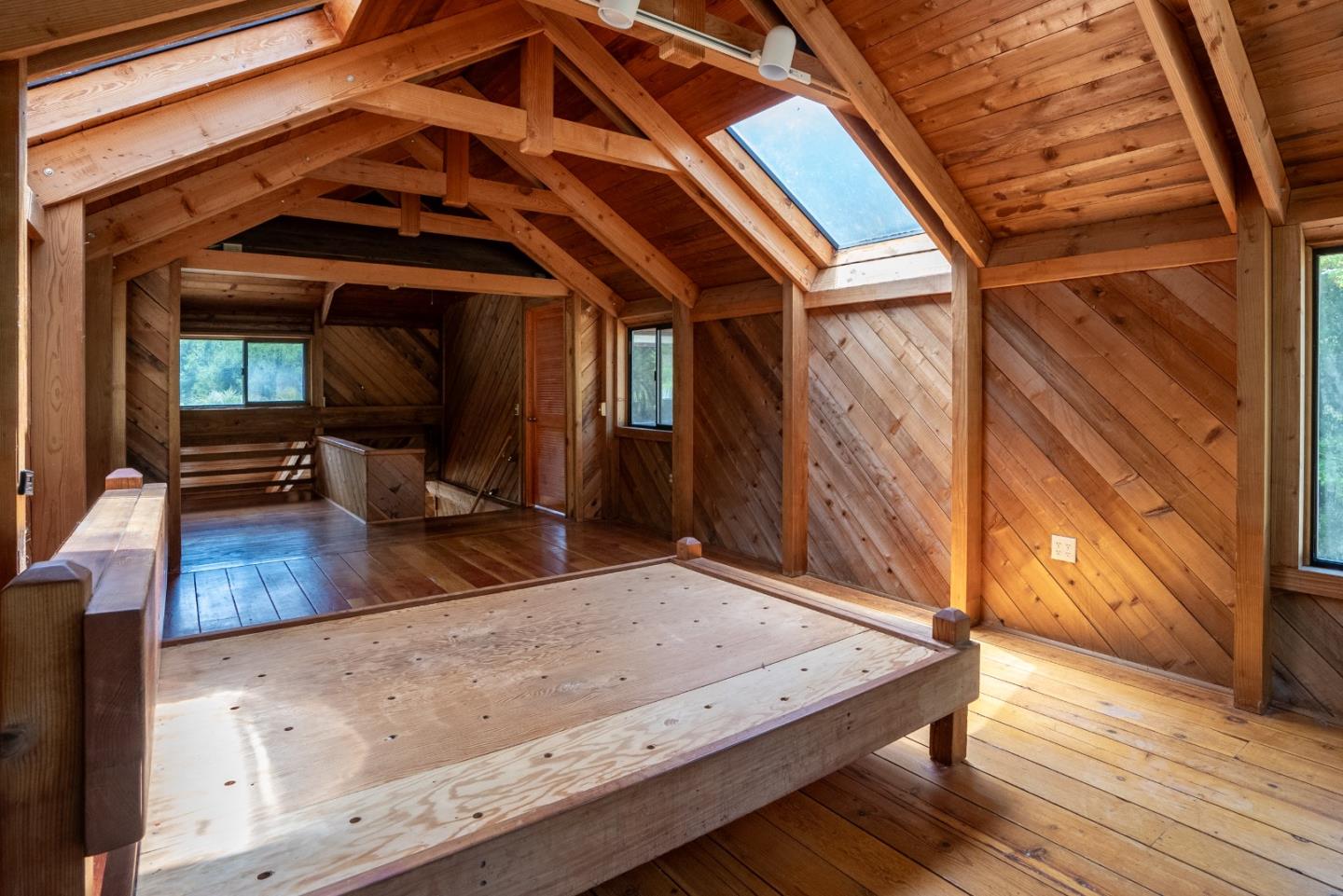 Detail Gallery Image 22 of 47 For 361 Red Hawk Ln, Aptos,  CA 95003 - 3 Beds | 2 Baths