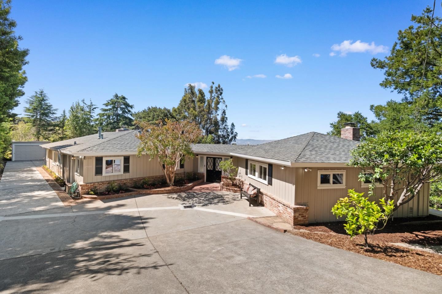 Detail Gallery Image 2 of 63 For 2900 Adeline Dr, Burlingame,  CA 94010 - 3 Beds | 2/1 Baths