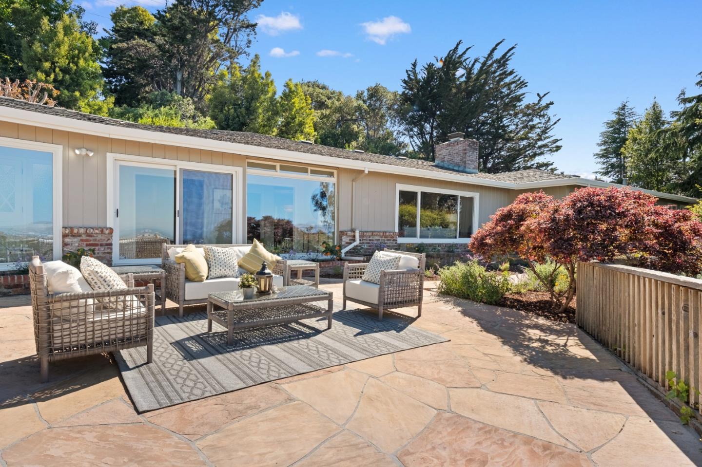 Detail Gallery Image 47 of 63 For 2900 Adeline Dr, Burlingame,  CA 94010 - 3 Beds | 2/1 Baths