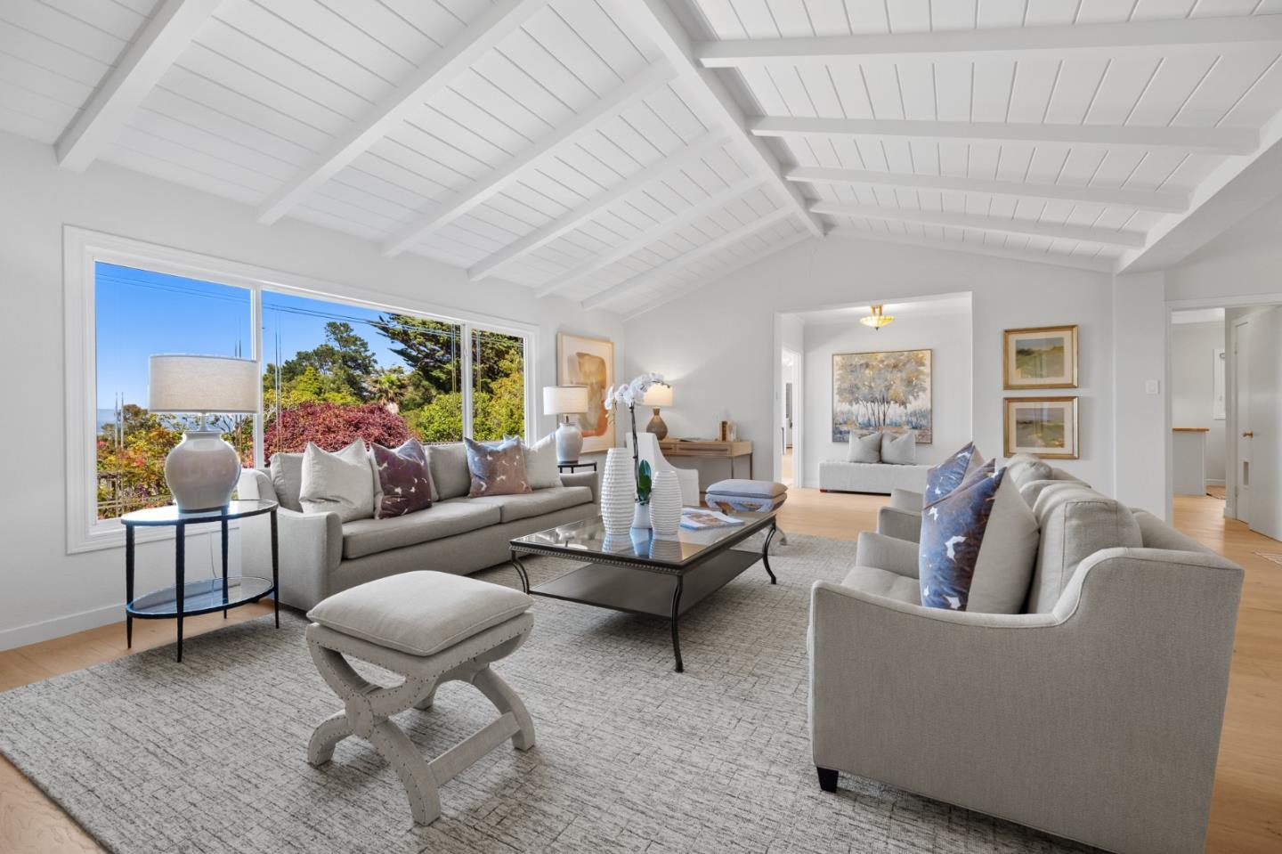 Detail Gallery Image 5 of 63 For 2900 Adeline Dr, Burlingame,  CA 94010 - 3 Beds | 2/1 Baths