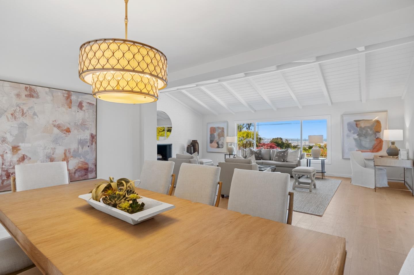 Detail Gallery Image 9 of 63 For 2900 Adeline Dr, Burlingame,  CA 94010 - 3 Beds | 2/1 Baths