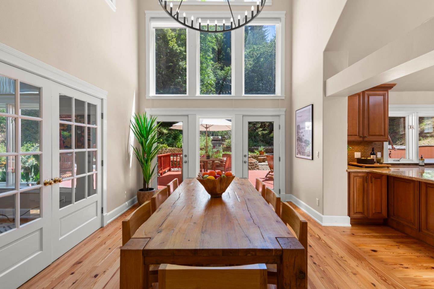 Detail Gallery Image 10 of 47 For 1860 Jarvis Rd, Santa Cruz,  CA 95065 - 3 Beds | 2 Baths