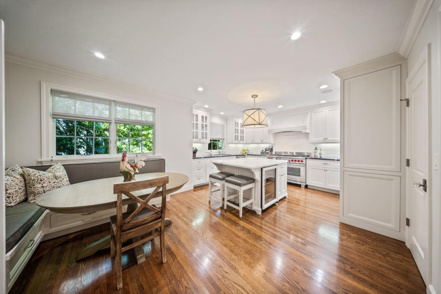 Detail Gallery Image 11 of 50 For 501 Cornell Ave, San Mateo,  CA 94402 - 4 Beds | 3/1 Baths