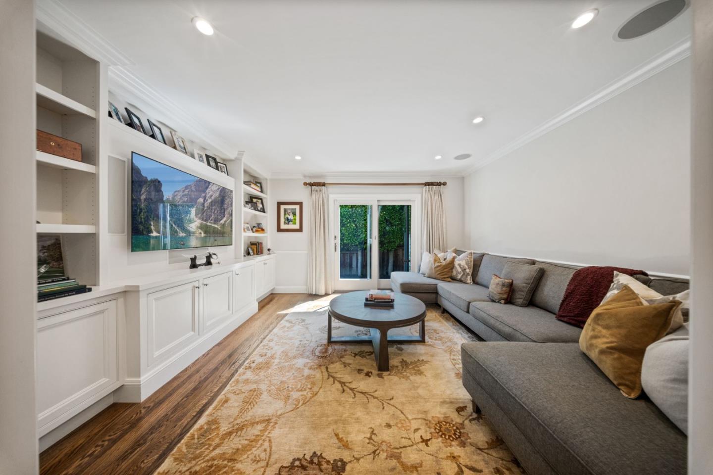 Detail Gallery Image 16 of 50 For 501 Cornell Ave, San Mateo,  CA 94402 - 4 Beds | 3/1 Baths