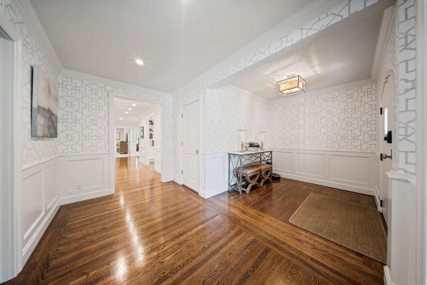 Detail Gallery Image 5 of 50 For 501 Cornell Ave, San Mateo,  CA 94402 - 4 Beds | 3/1 Baths