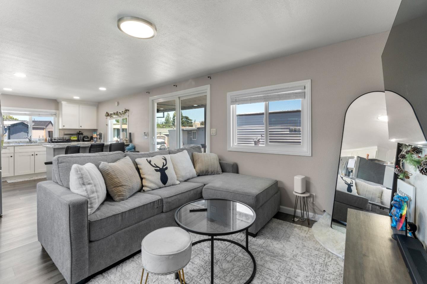 Detail Gallery Image 13 of 20 For 1500 Virginia Pl #122,  San Jose,  CA 95116 - 2 Beds | 1 Baths