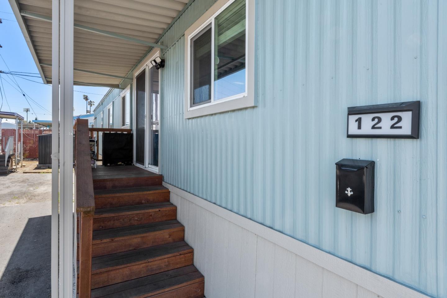Detail Gallery Image 2 of 20 For 1500 Virginia Pl #122,  San Jose,  CA 95116 - 2 Beds | 1 Baths
