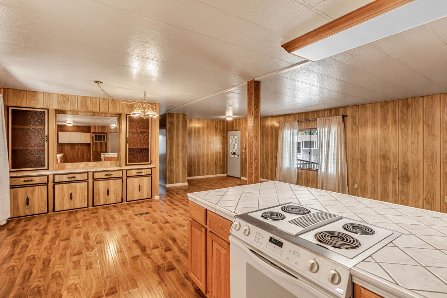 Detail Gallery Image 12 of 44 For 200 Burnett Ave #139,  Morgan Hill,  CA 95037 - 3 Beds | 2 Baths