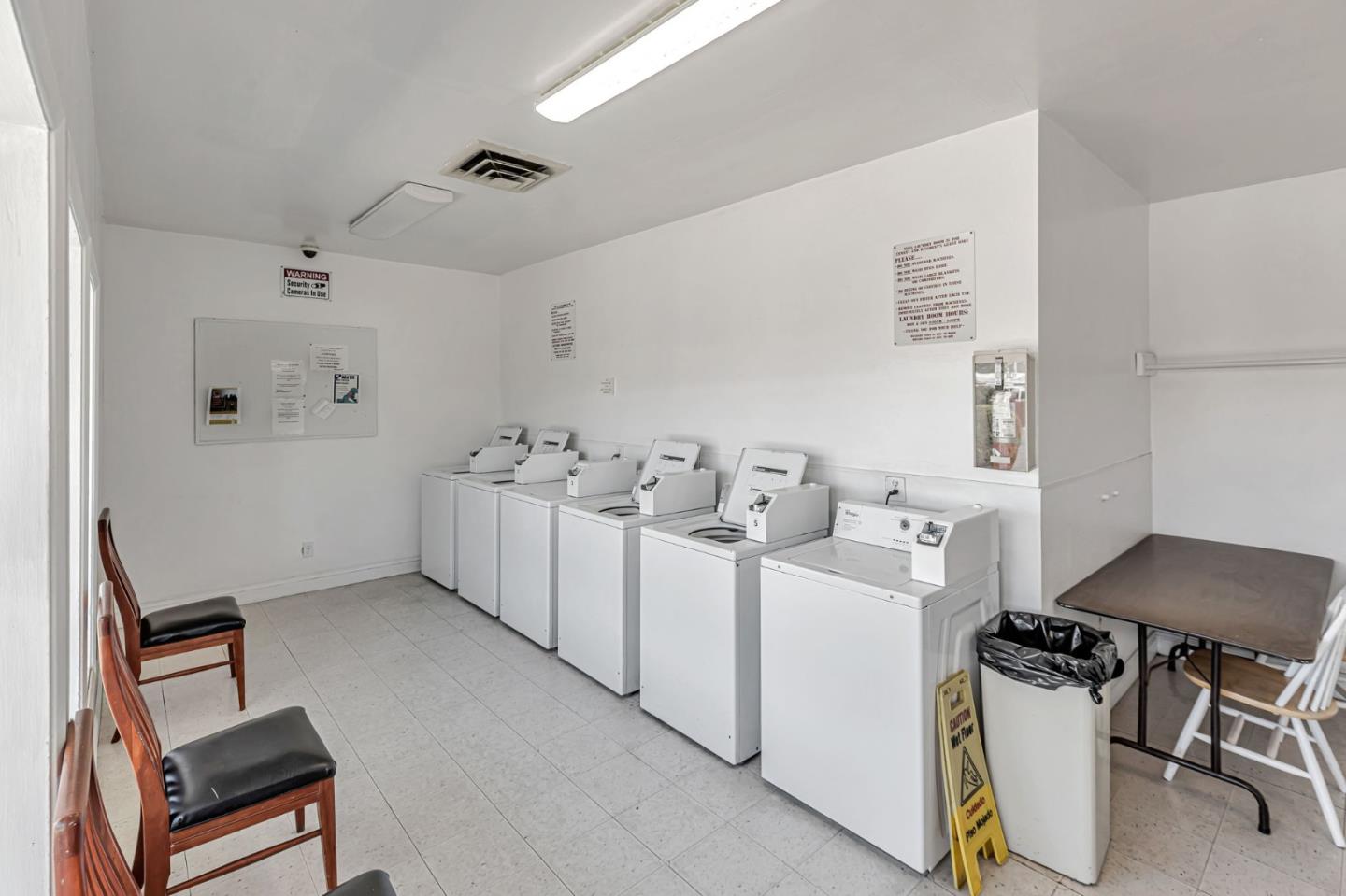 Detail Gallery Image 36 of 44 For 200 Burnett Ave #139,  Morgan Hill,  CA 95037 - 3 Beds | 2 Baths