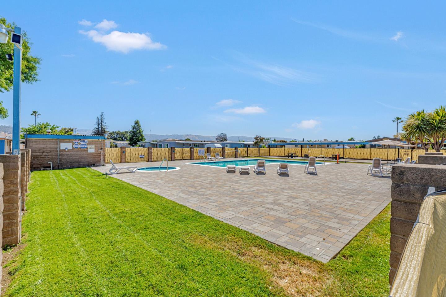 Detail Gallery Image 41 of 44 For 200 Burnett Ave #139,  Morgan Hill,  CA 95037 - 3 Beds | 2 Baths