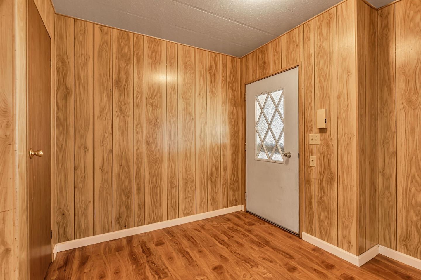 Detail Gallery Image 5 of 44 For 200 Burnett Ave #139,  Morgan Hill,  CA 95037 - 3 Beds | 2 Baths