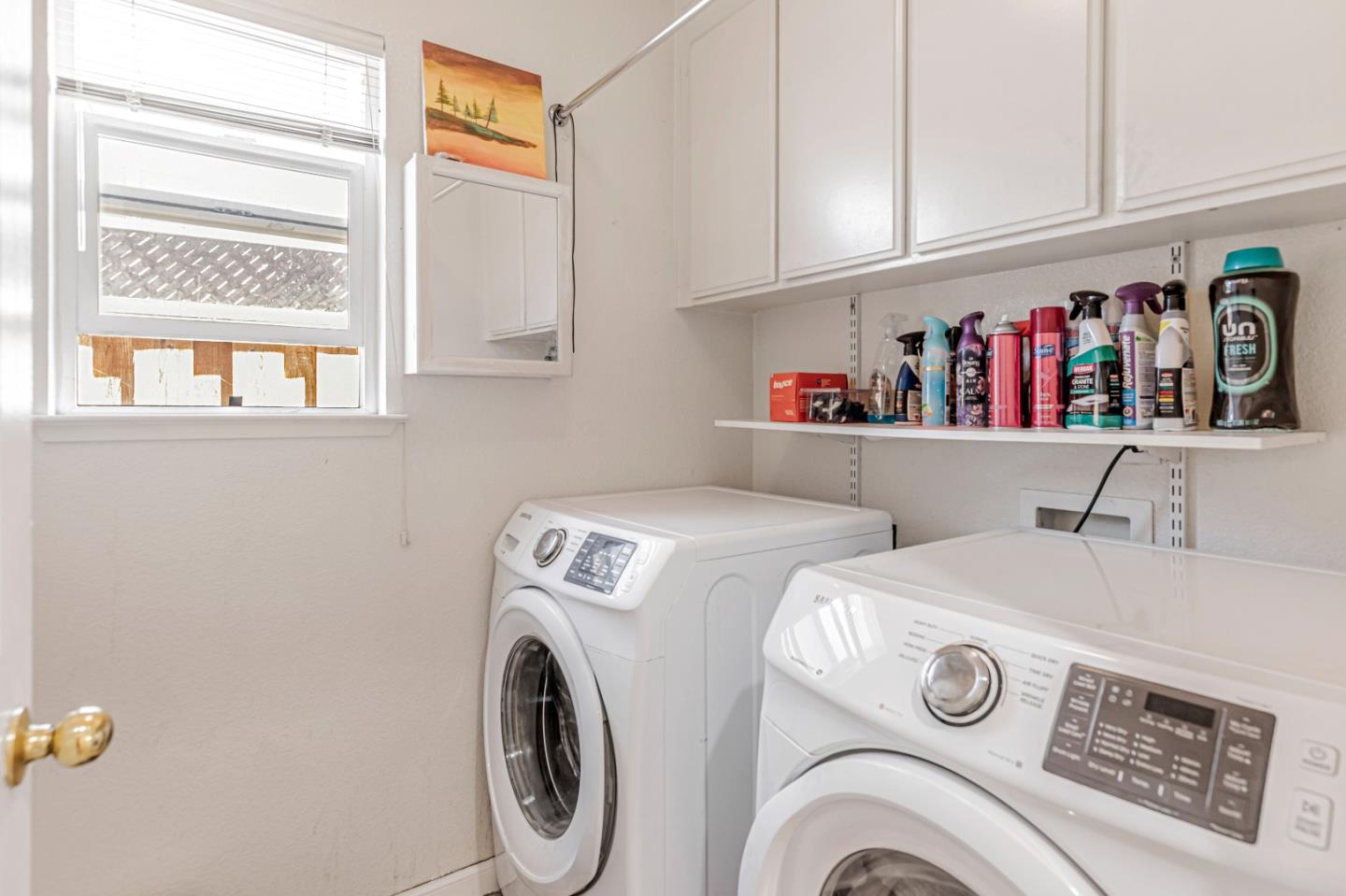 Detail Gallery Image 14 of 40 For 9360 Benbow Dr, Gilroy,  CA 95020 - 3 Beds | 2/1 Baths