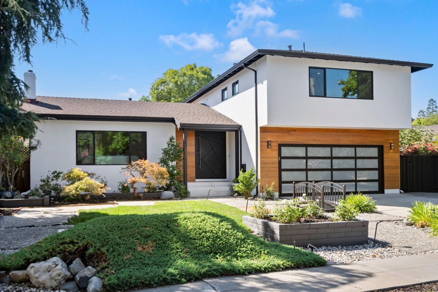 Detail Gallery Image 5 of 44 For 230 Westchester Dr, Los Gatos,  CA 95032 - 4 Beds | 3 Baths