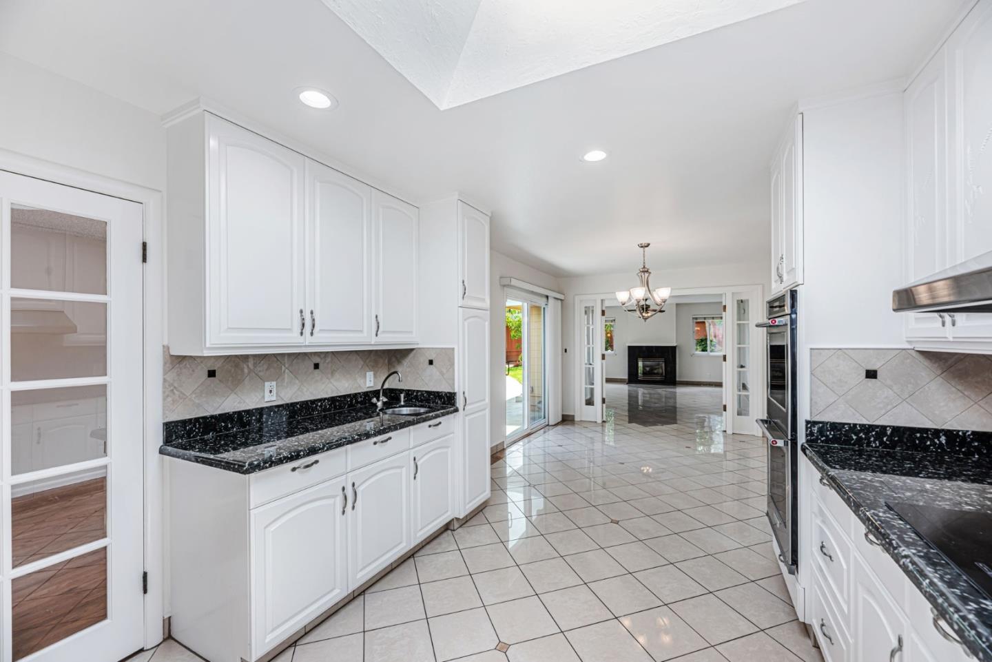 Detail Gallery Image 16 of 43 For 417 36th Ave, San Mateo,  CA 94403 - 3 Beds | 2 Baths