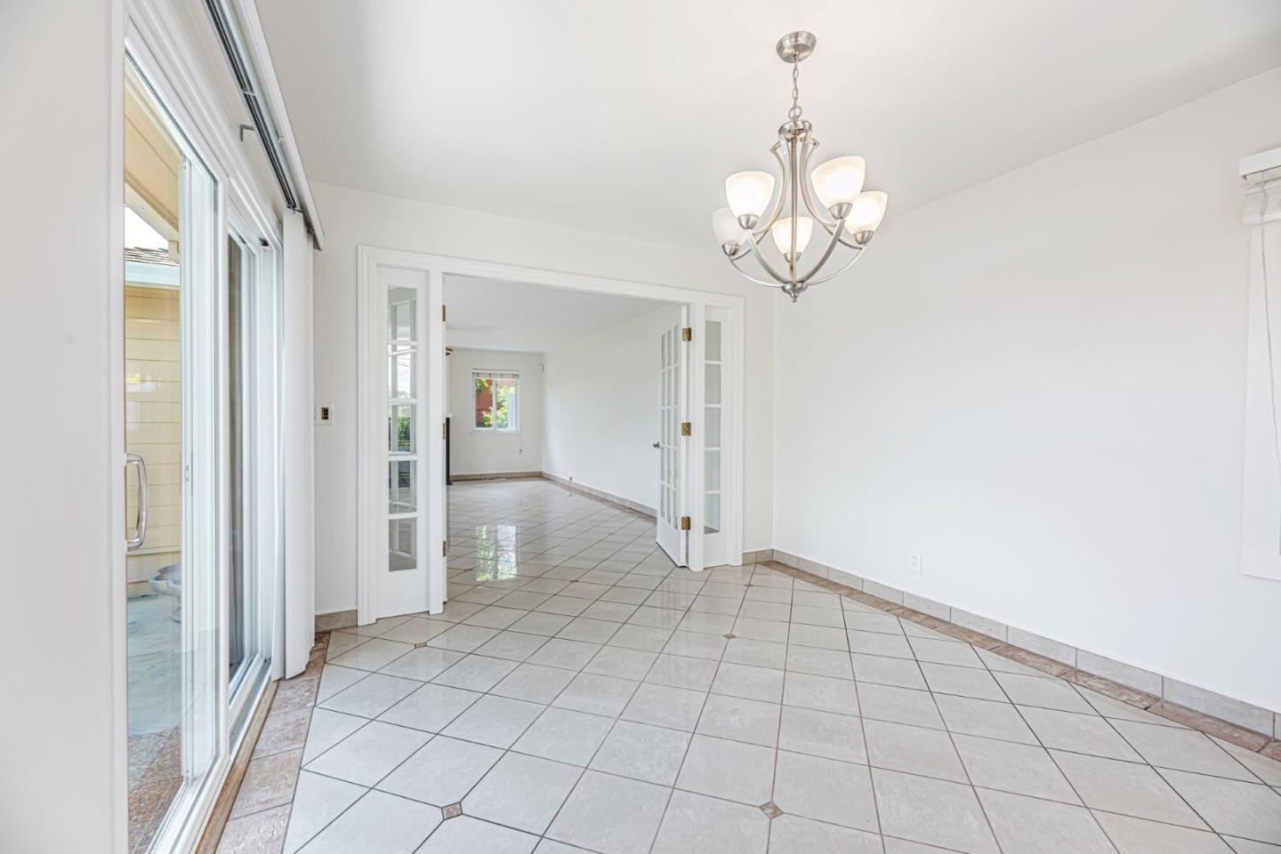 Detail Gallery Image 19 of 43 For 417 36th Ave, San Mateo,  CA 94403 - 3 Beds | 2 Baths