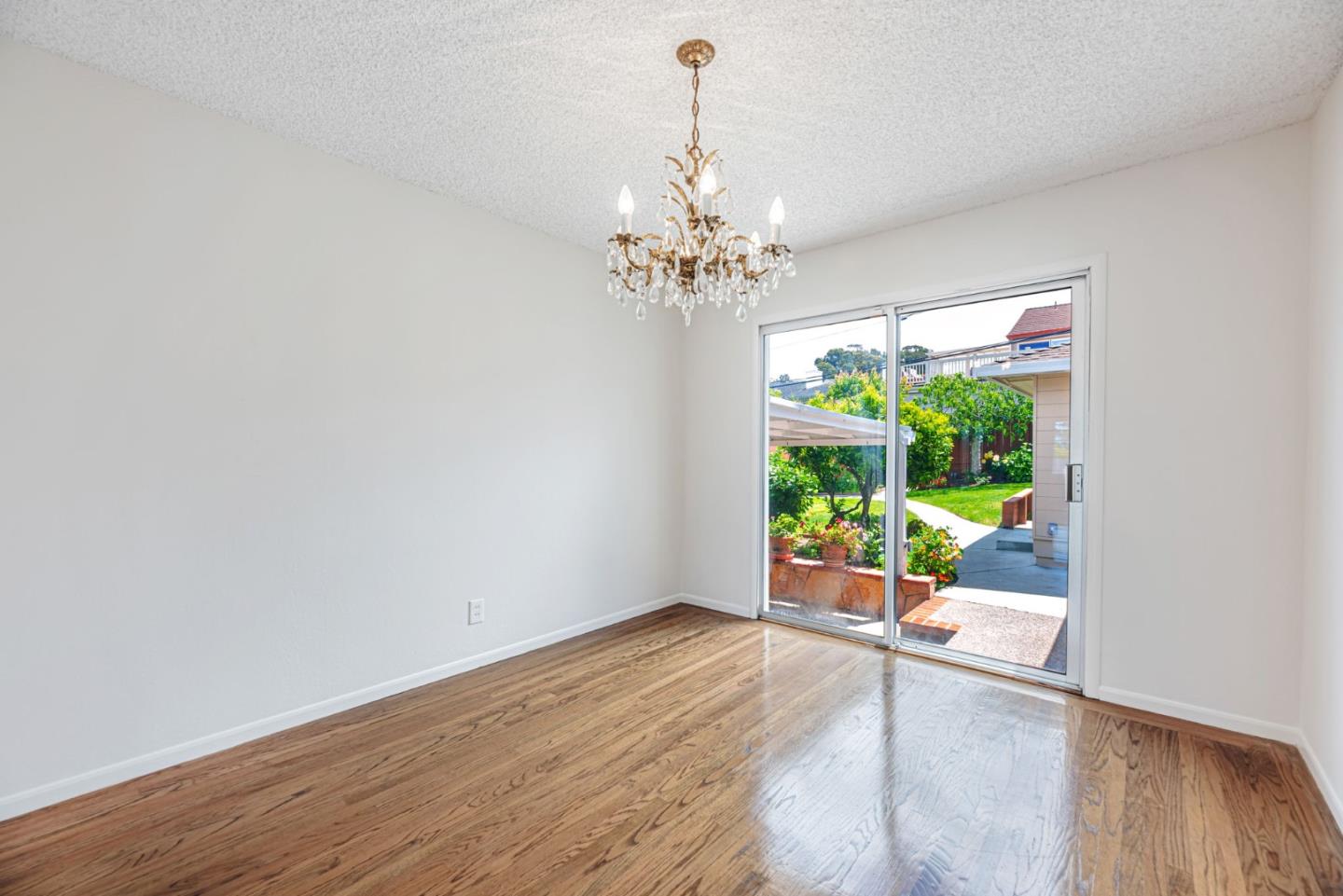 Detail Gallery Image 20 of 43 For 417 36th Ave, San Mateo,  CA 94403 - 3 Beds | 2 Baths