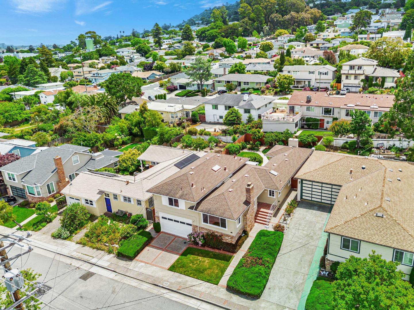 Detail Gallery Image 39 of 43 For 417 36th Ave, San Mateo,  CA 94403 - 3 Beds | 2 Baths