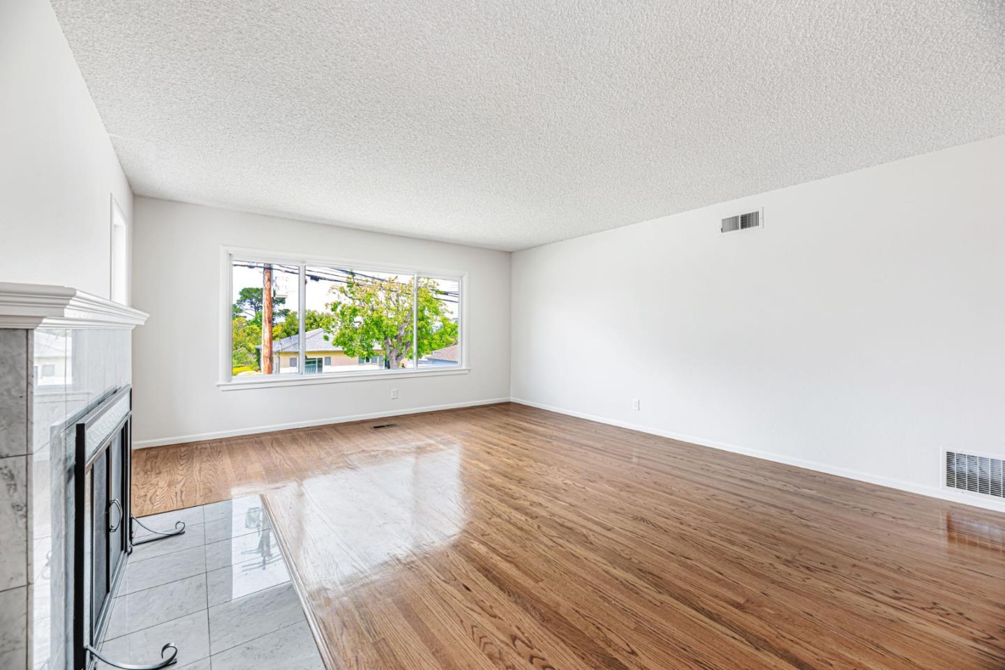 Detail Gallery Image 9 of 43 For 417 36th Ave, San Mateo,  CA 94403 - 3 Beds | 2 Baths