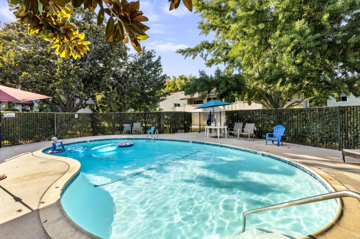 Detail Gallery Image 32 of 33 For 264 N Whisman Rd #26,  Mountain View,  CA 94043 - 2 Beds | 1 Baths